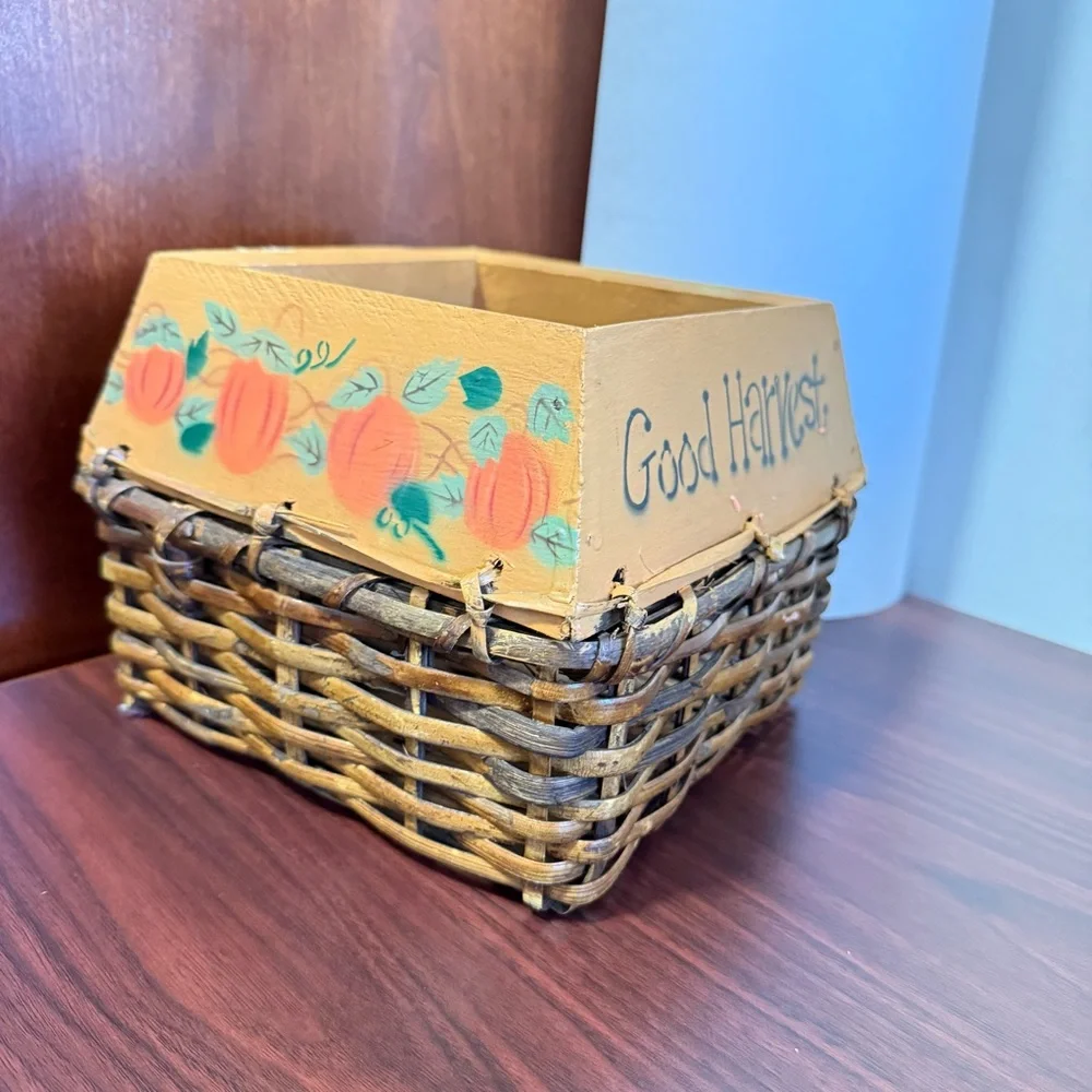 Vintage Square Pumpkin Hand-Painted Wooden Harvest Wicker Basket Barn/Farm Core